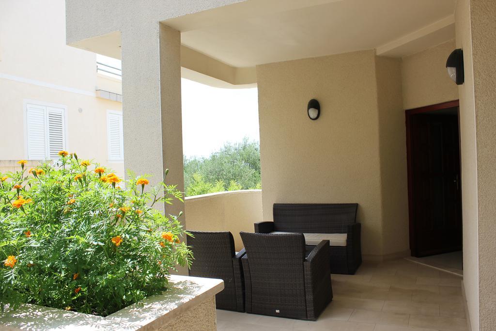 Jadrana Apartment *