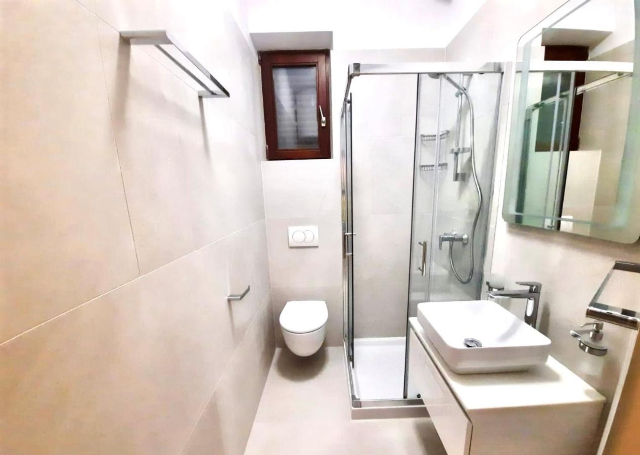 Apartment Jadrana *